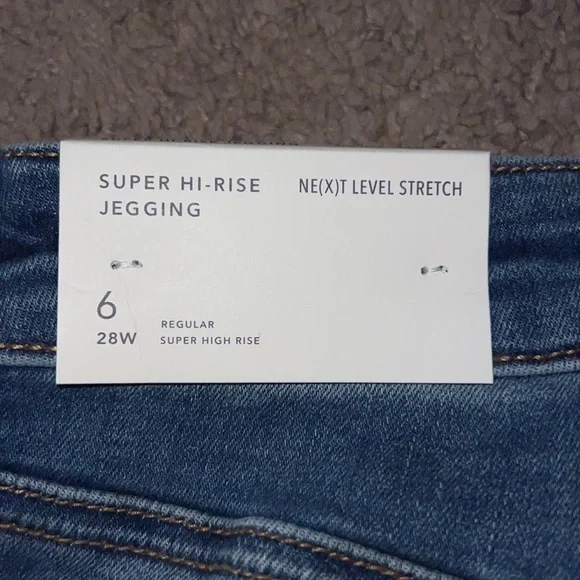 American Eagle Outfitters next level stretch - Picture 6 of 6
